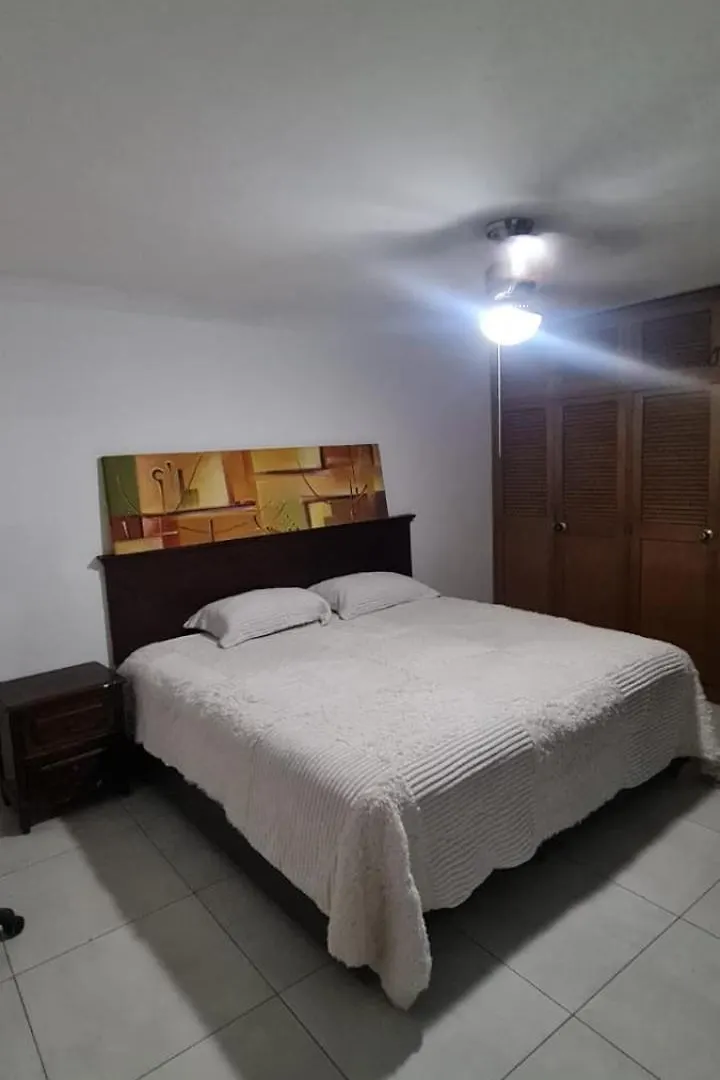 Apartamento En Estadio, Medellín
